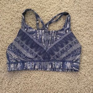 Lululemon sports bra